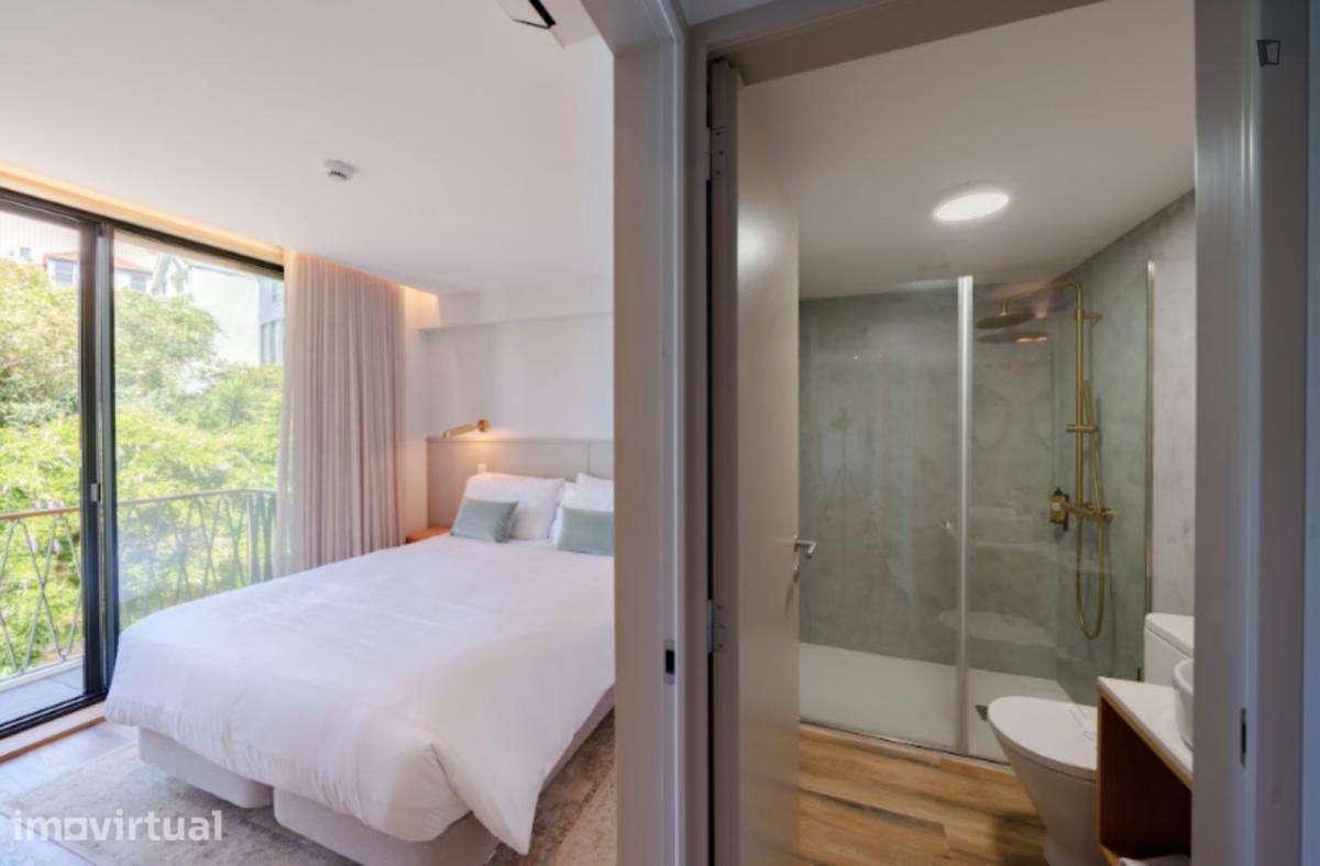 Apartamento com 1 quartos - localizado em Santo Ildefonso Porto - Grande imagem: 3/13