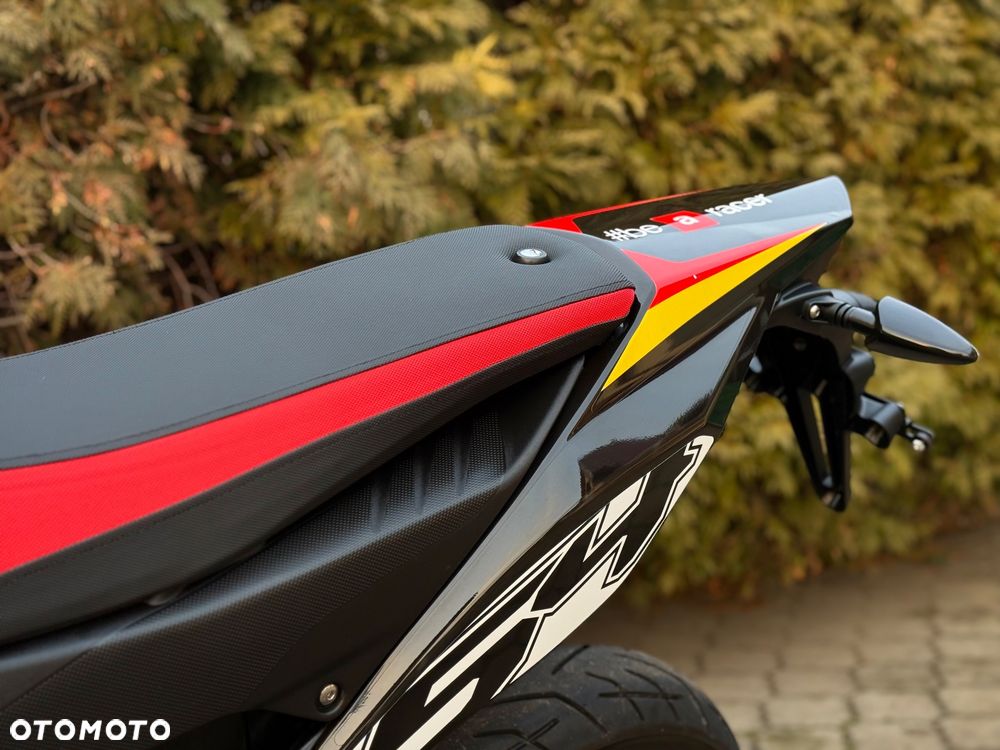 Aprilia SX - 33