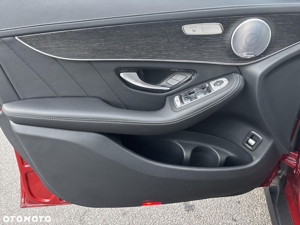 Mercedes-Benz GLC - 16