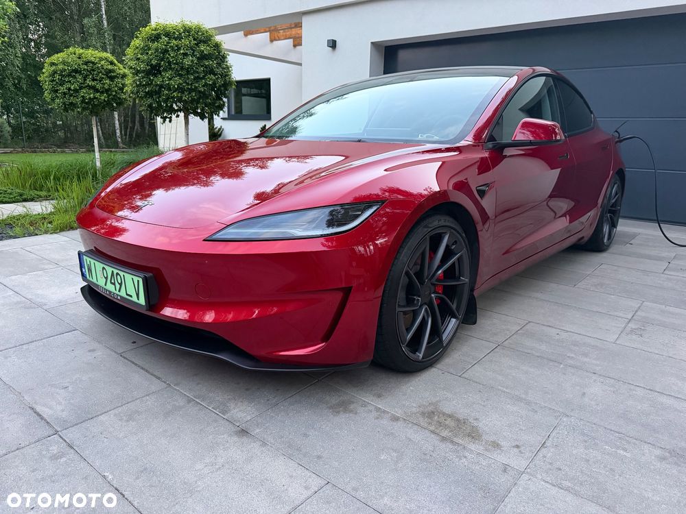Tesla Model 3 - 6