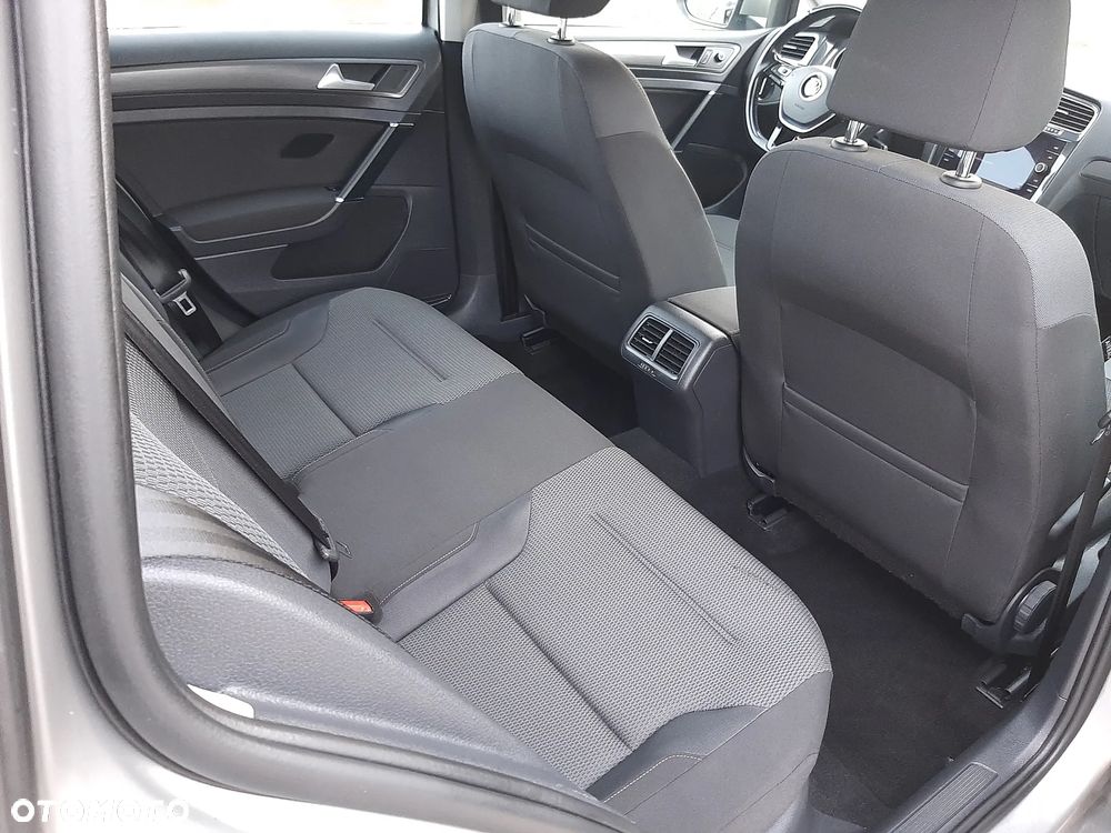Volkswagen Golf 1.6 TDI (BlueMotion Technology) Comfortline - 25