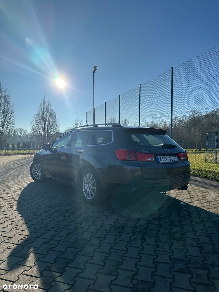 Honda Accord 2.0 Elegance - 9