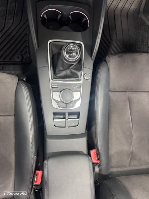 Audi A3 Cabrio 1.6 TDi S-line - 17