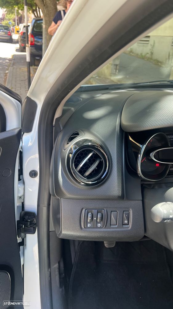 Renault Clio (Energy) TCe 90 Start & Stop LIMITED - 18