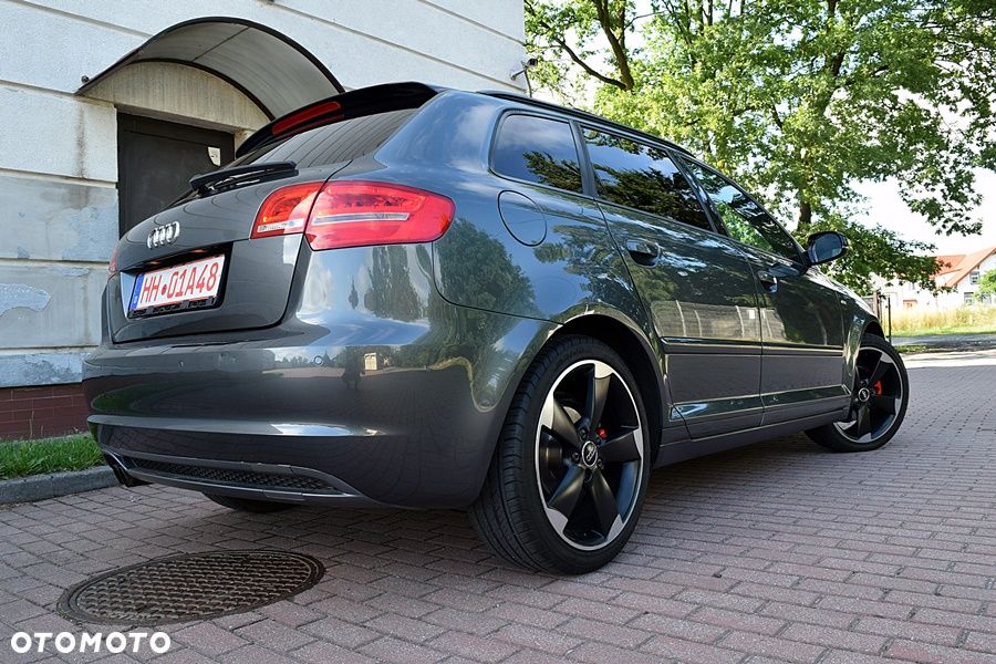 Audi A3 Sportback 1.4 TFSI S line Sportpaket - 9