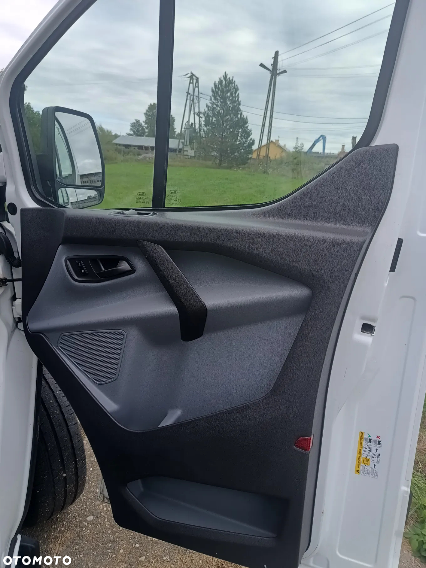 Ford Transit Custom 2.0 TDCi diesel 105 kM 2016rok, WYJĄTKOWO ZADBANY, GOTOWY DO PRACY!!! - 37
