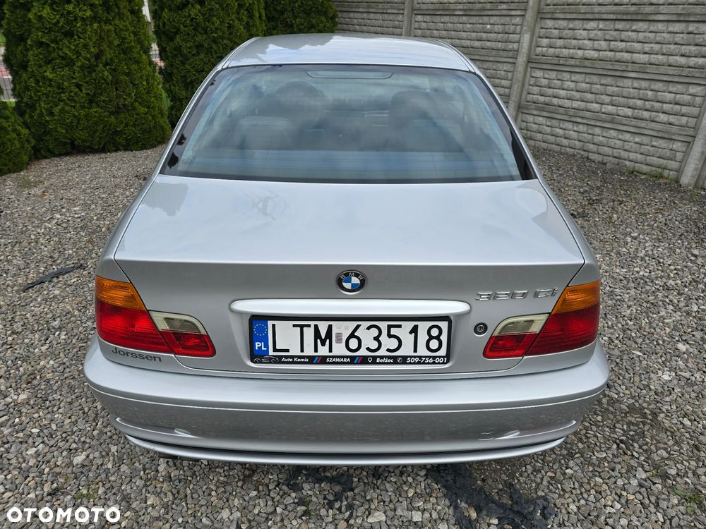 BMW Seria 3 320Ci - 12