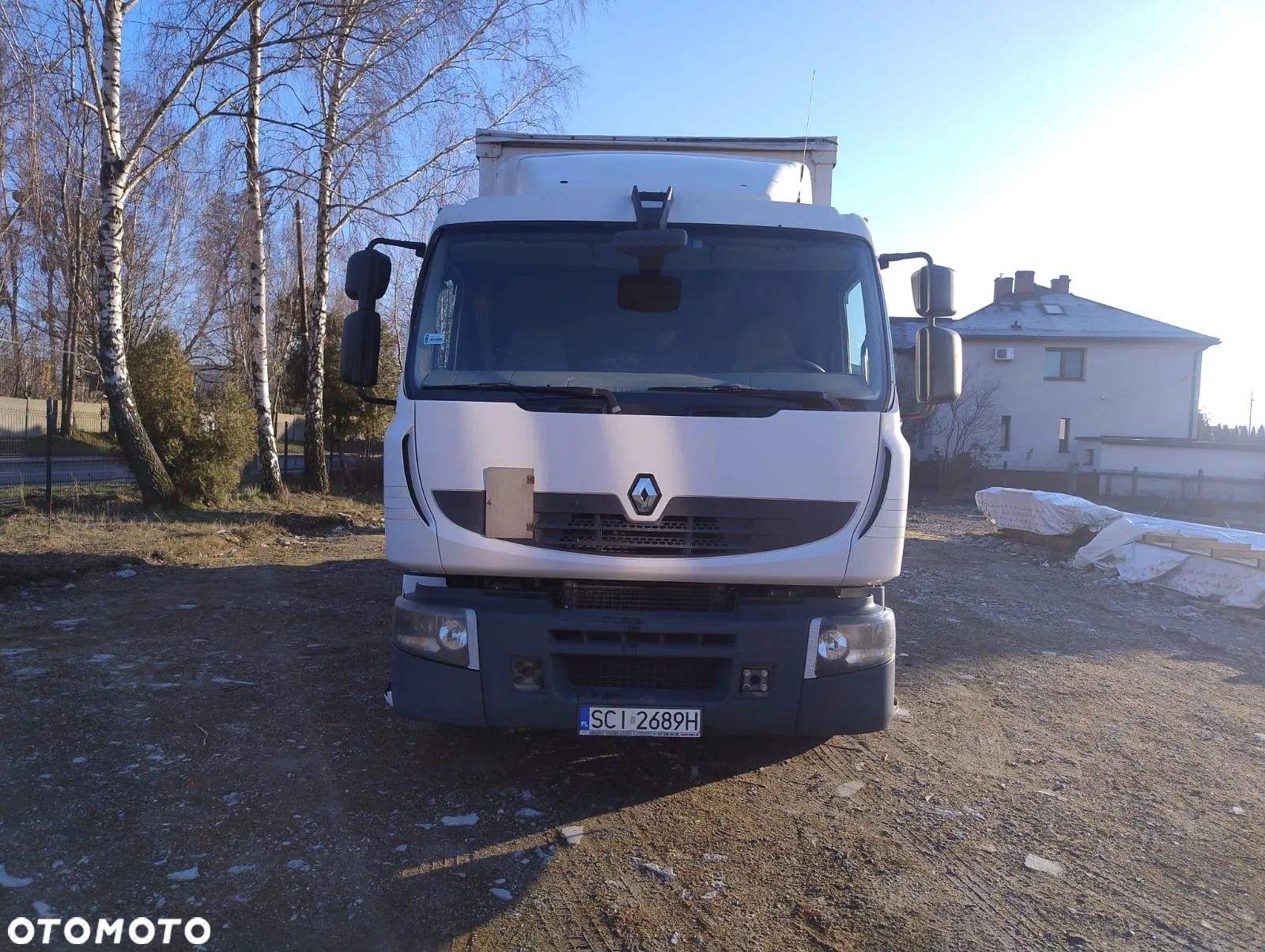 Renault Premium - 1