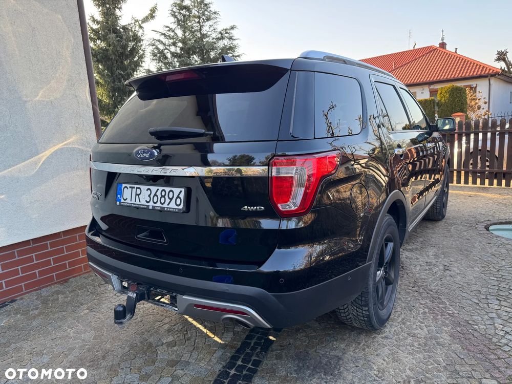 Ford Explorer - 5