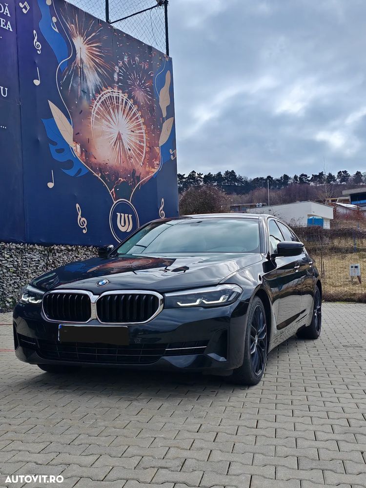 BMW Seria 5 520d Aut. Luxury Line - 14