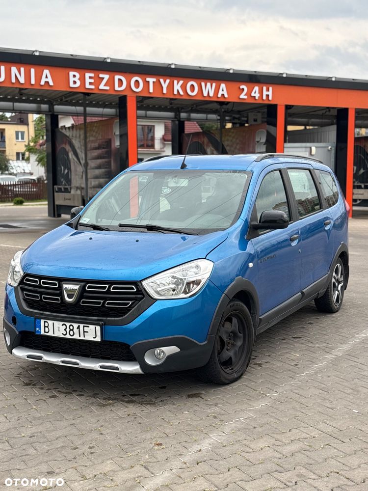Dacia Lodgy 1.5 Blue dCi SL Celebration S&S EU6d - 26