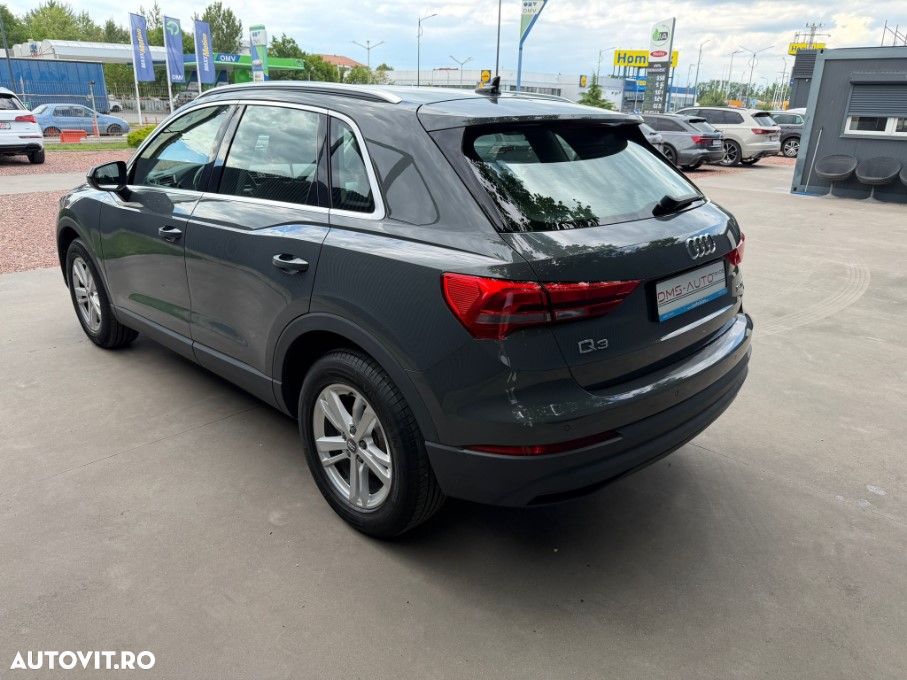 Audi Q3 35 TFSI S tronic - 12