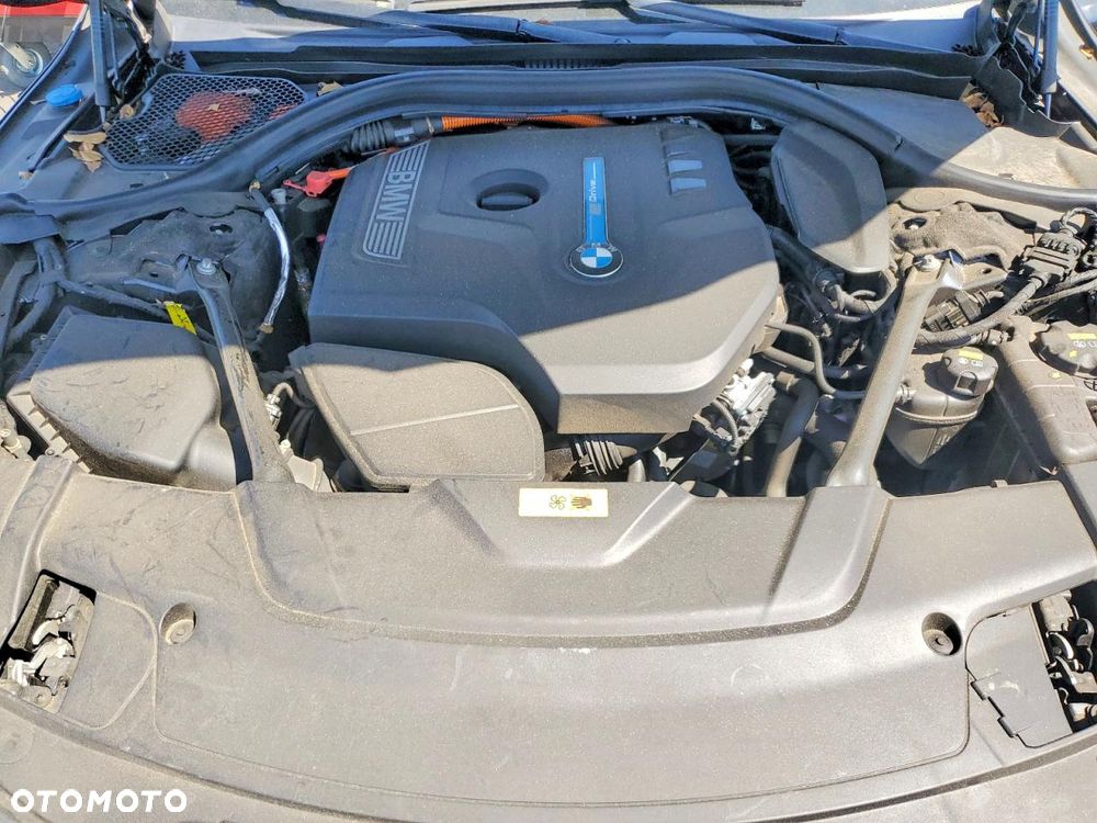 BMW Seria 7 740Le xDrive iPerformance - 12