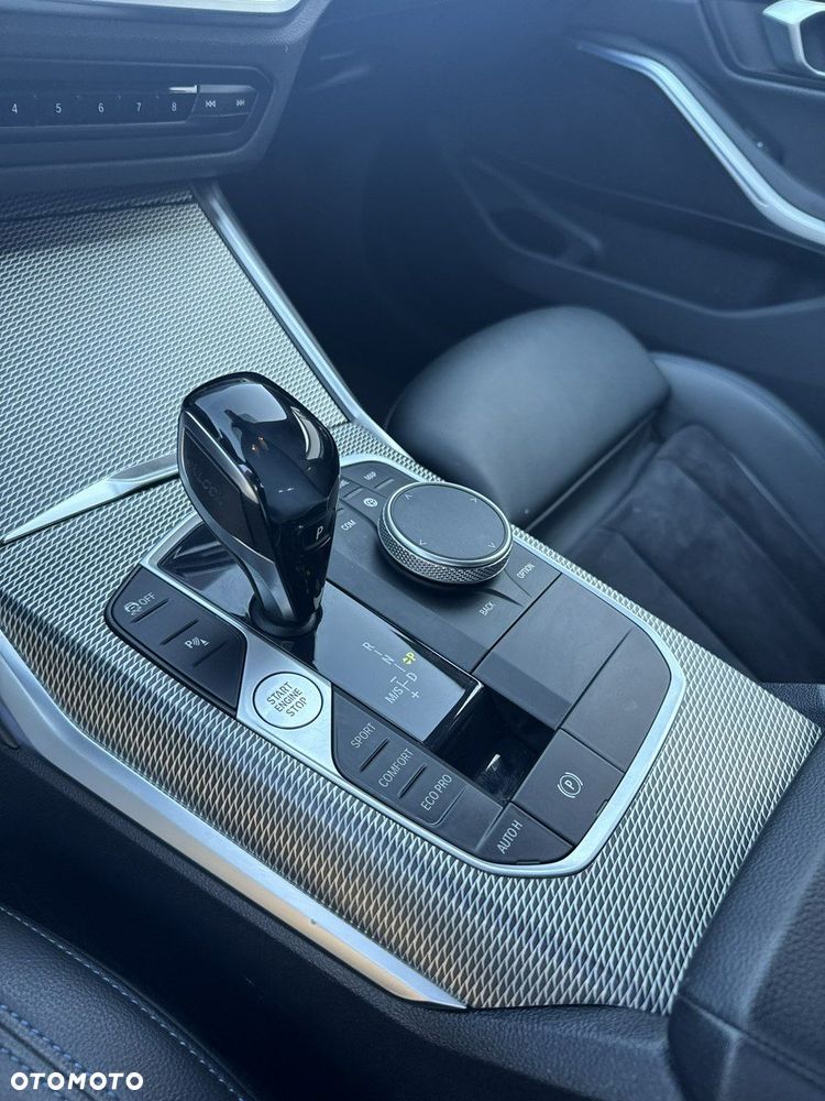 BMW Seria 3 - 23