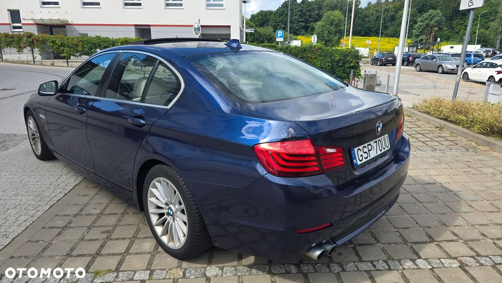 BMW Seria 5 520d - 5
