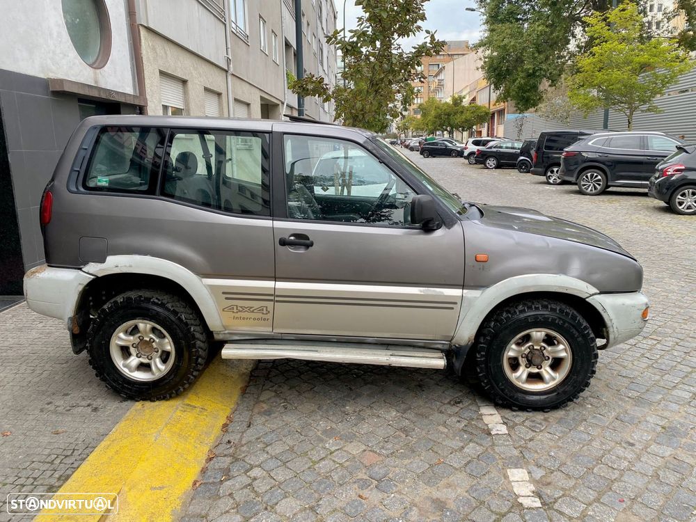 Nissan Terrano II 2.7 TDi Comfort - 4