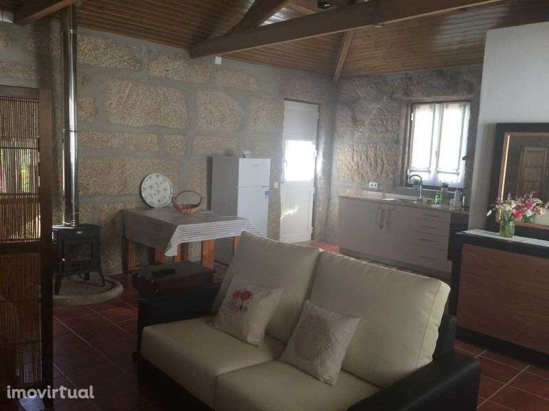 Arrendo moradia T0 mobilada em Vila Meã - Amarante - Grande imagem: 2/7