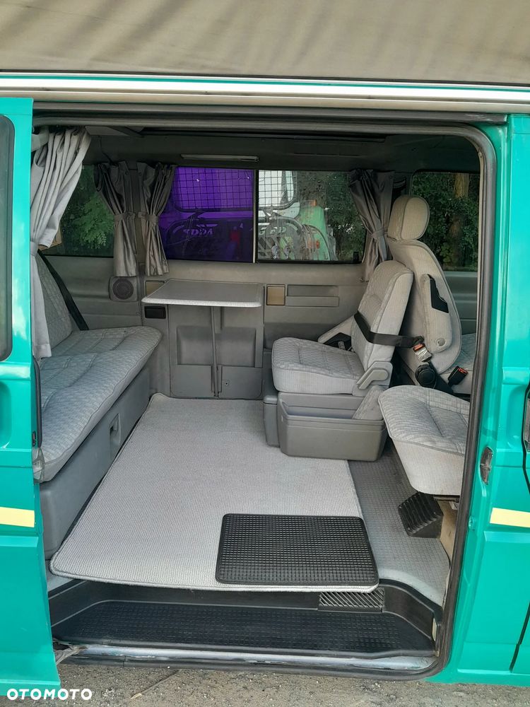 Volkswagen Multivan - 3