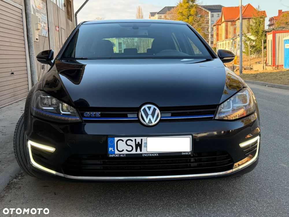Volkswagen Golf - 30