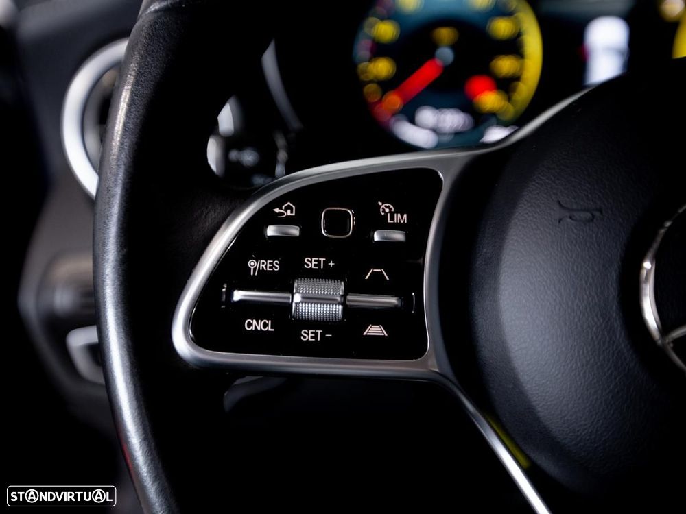 Mercedes-Benz GLC 300 de 4Matic - 21