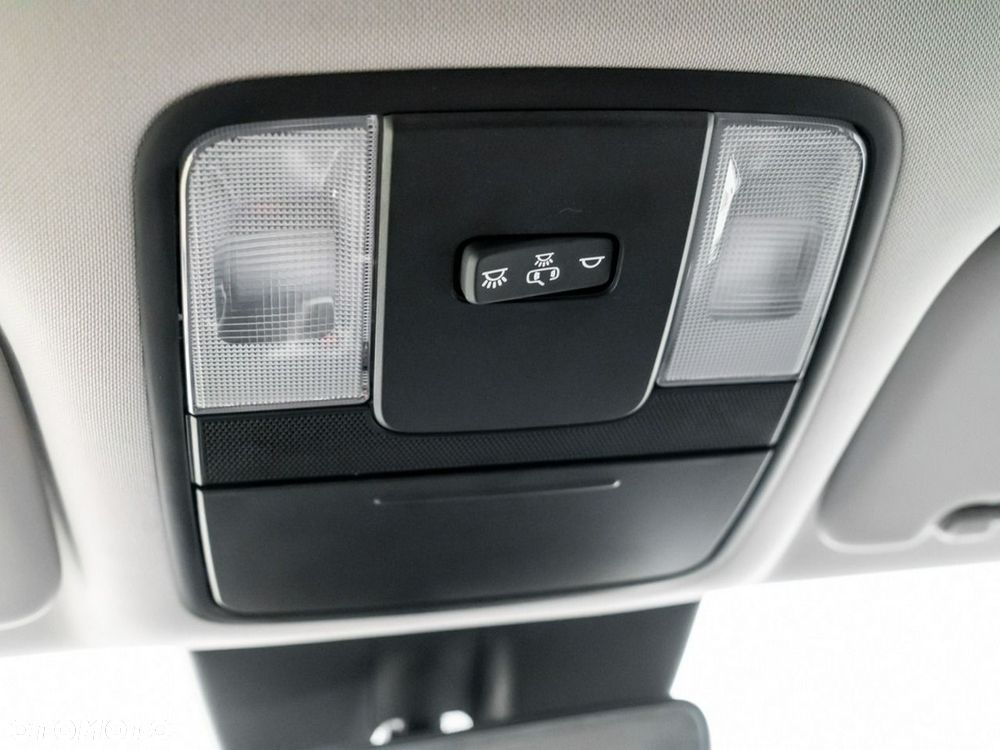 Kia Ceed 1.6 GDI PHEV L DCT - 28