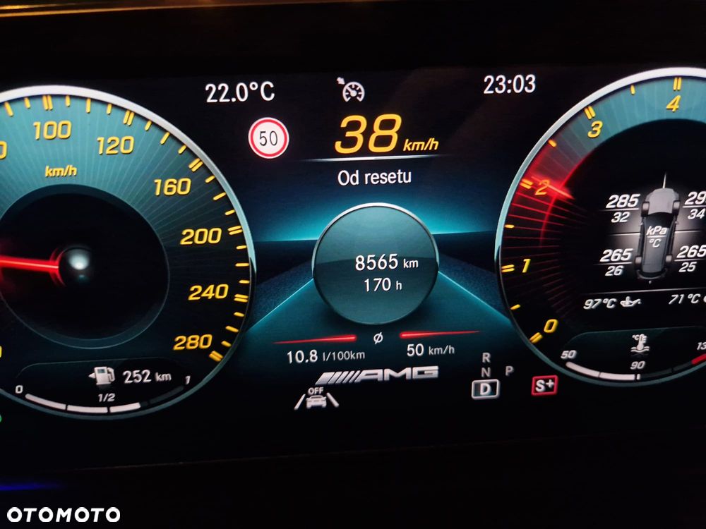 Mercedes-Benz CLA - 15