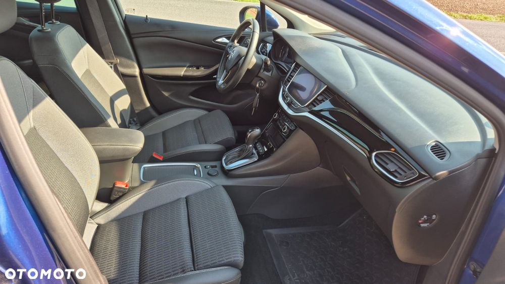 Opel Astra 1.5 D Start/Stop Automatik 2020 - 13