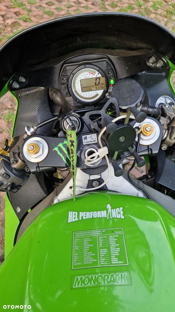 Kawasaki Ninja - 4