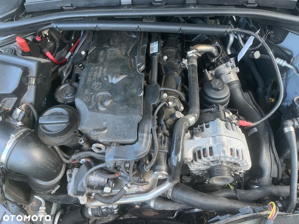 BMW Seria 3 325d DPF Edition Lifestyle - 15