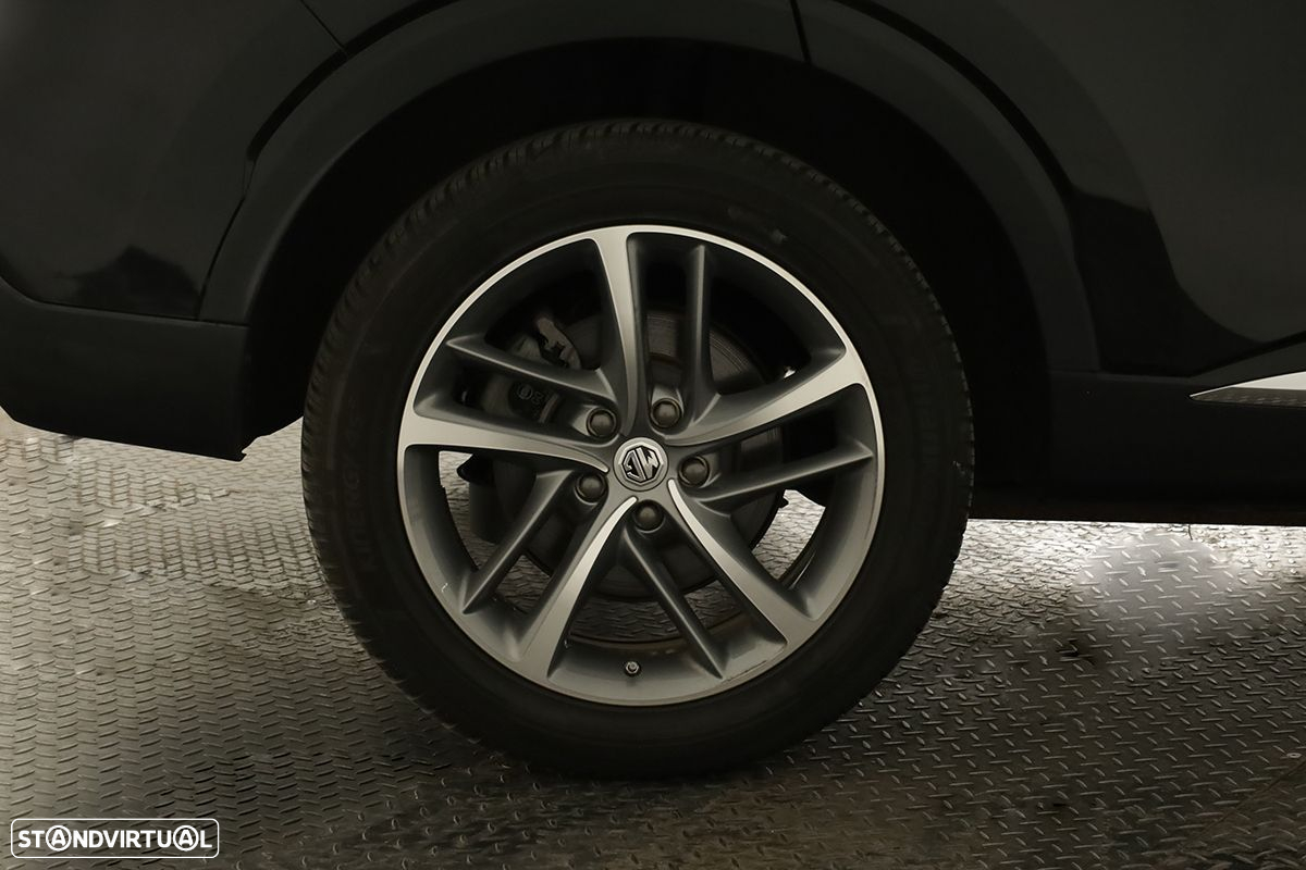 MG EHS 1.5 T-GDI Plug-in Hybrid Luxury - 5