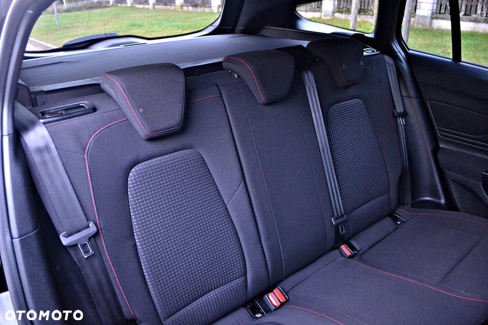 Ford Focus 2.0 EcoBlue STart-Stopp-System ST-LINE - 27
