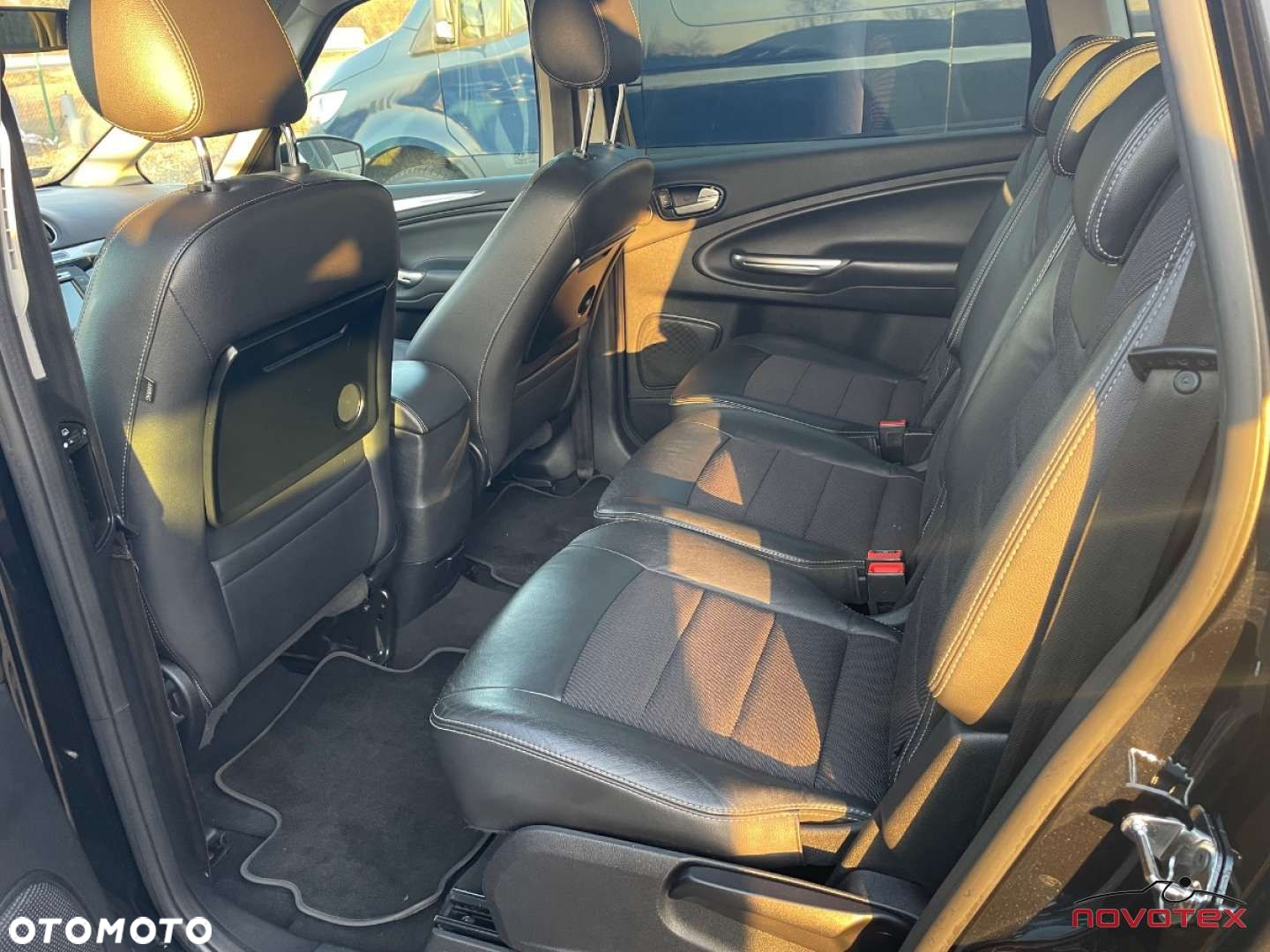 Ford S-Max 2.0 TDCi DPF Gold X - 12