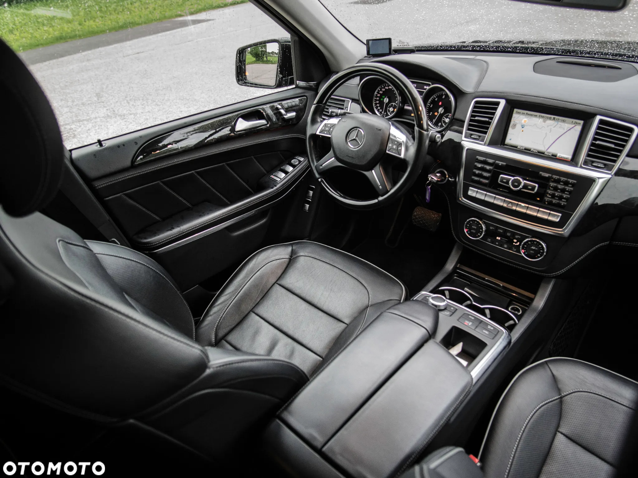 Mercedes-Benz GL 500 4-Matic - 29