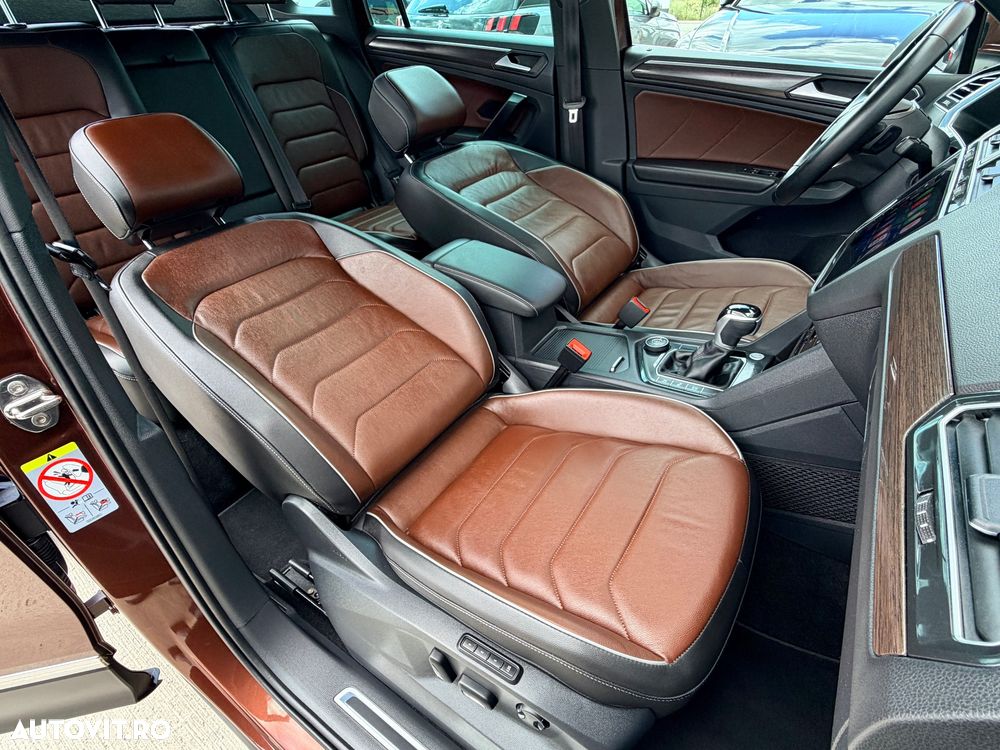 Volkswagen Tiguan 2.0 TDI SCR 4MOTION DSG Elegance - 16