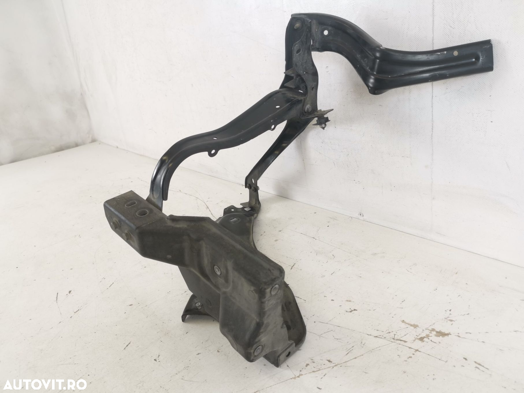 Suport Far Mercedes-Benz  CLS-Class C218/X218 [2011 - 2014] Original I - 4