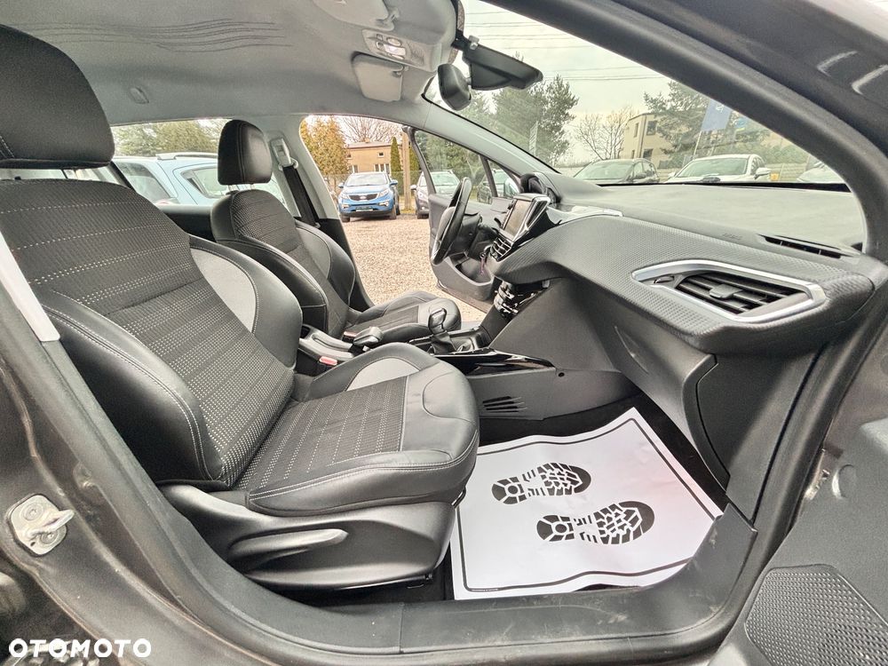 Peugeot 2008 1.6 VTi Allure - 8