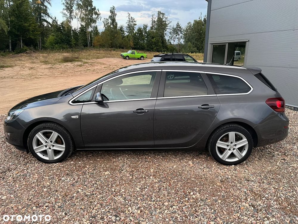 Opel Astra 2.0 CDTI DPF Cosmo - 13