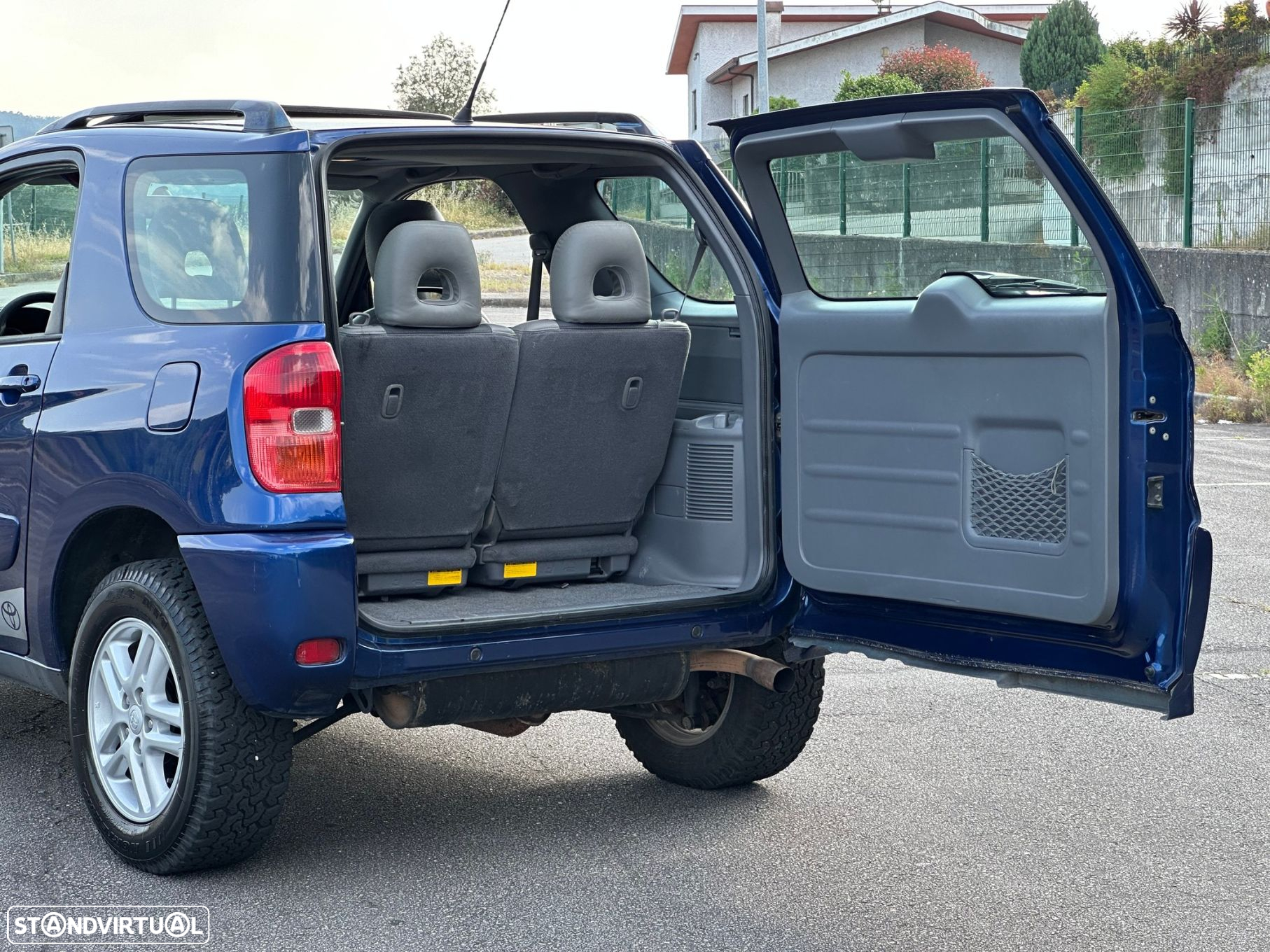 Toyota RAV4 2.0 Pack 2 - 14