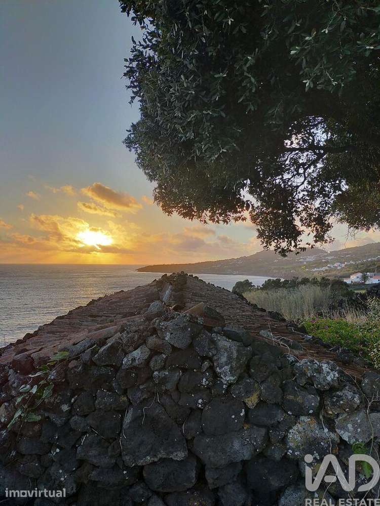 Casa / Villa T2 em São Caetano de 104,00 m2 - Grande imagem: 2/27