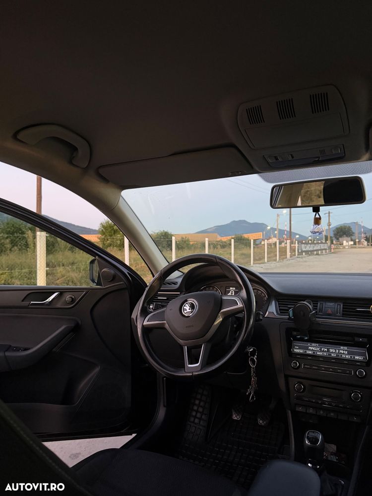 Skoda RAPID 1.6 TDI Ambition - 2