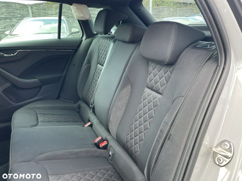 Skoda Kamiq 1.5 TSI Style DSG - 11