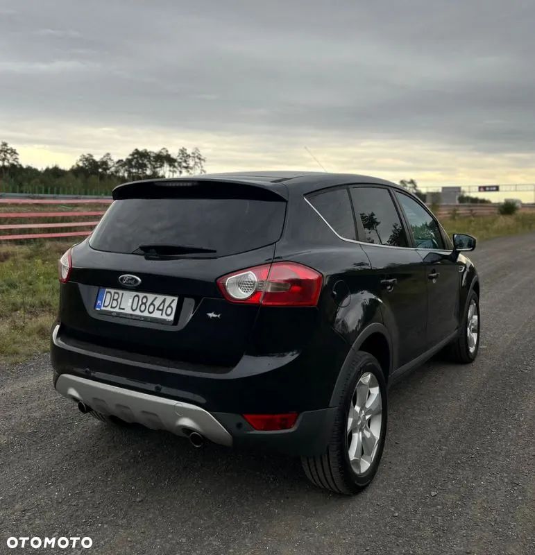 Ford Kuga 2.0 TDCi Titanium - 4
