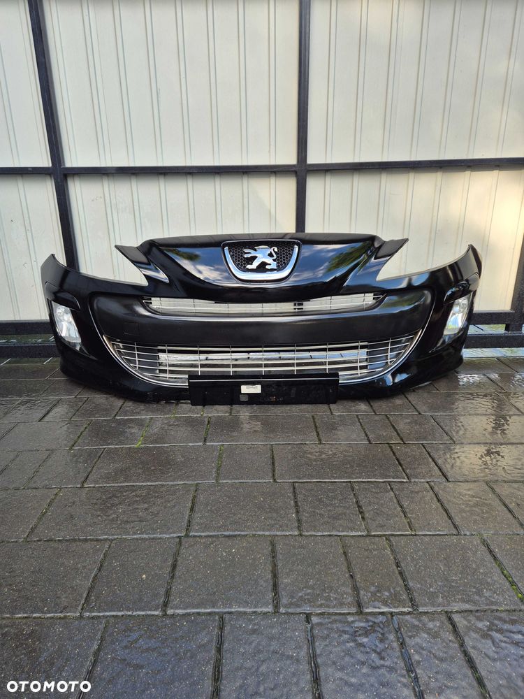Zderzak przód przedni Peugeot 308 rok 10 kod lak KTV KTVD - 1