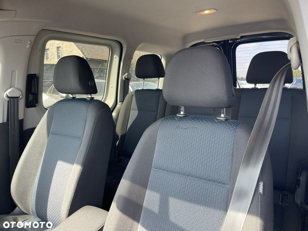 Volkswagen Caddy 2.0 TDI Comfortline - 10