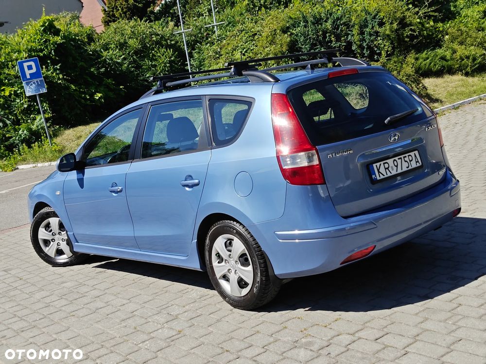 Hyundai i30 1.6 CRDi Comfort - 36