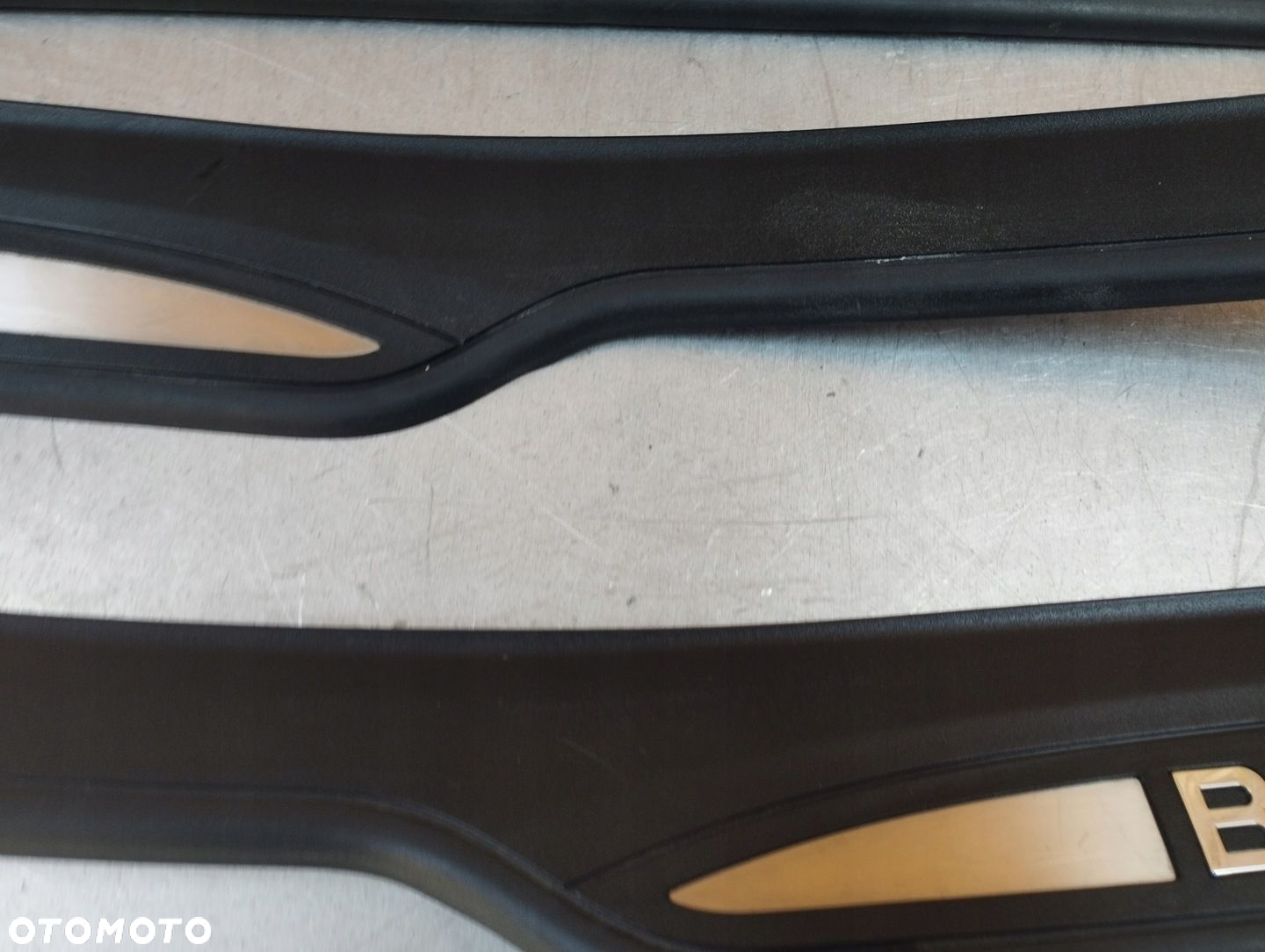 BMW E90 E91 LISTWY PROGOWE komplet - 6