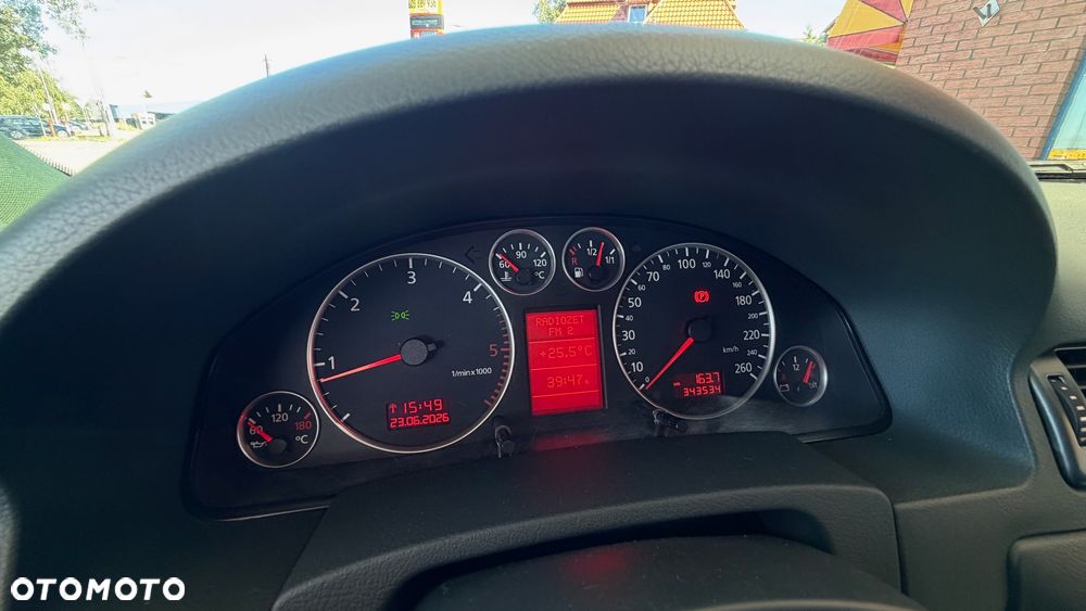 Audi A6 Allroad 2.5 TDI Quattro - 26