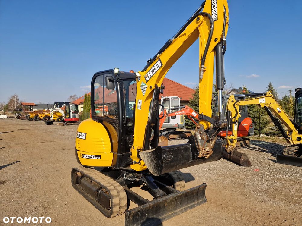 JCB 8026 CTS 2023r przebieg 400mtg  jak nóweczka JCB TLT 30D - 4