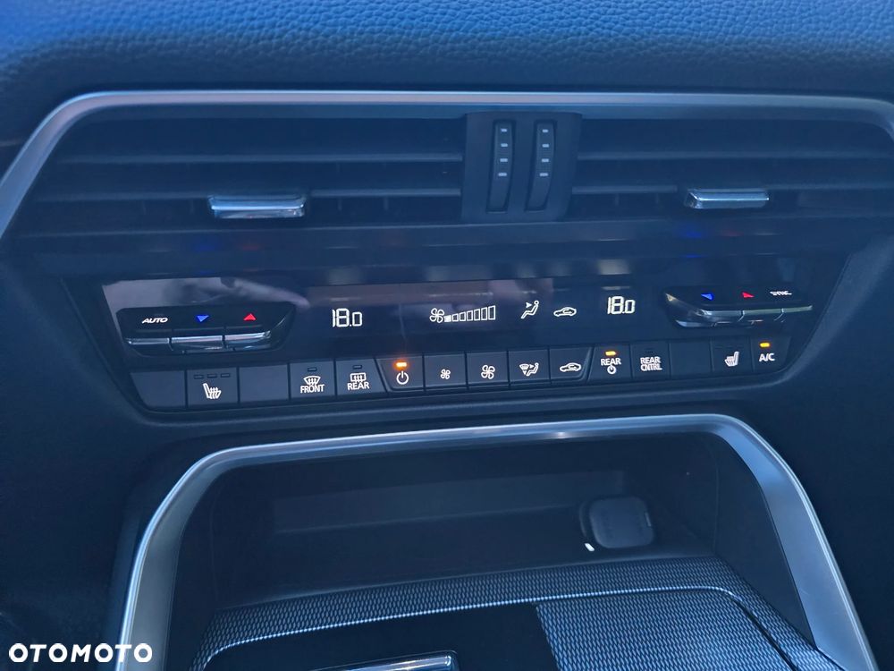 Mazda CX-90 - 23