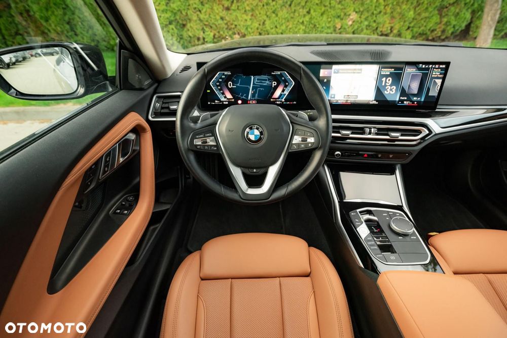 BMW Seria 2 230i - 12